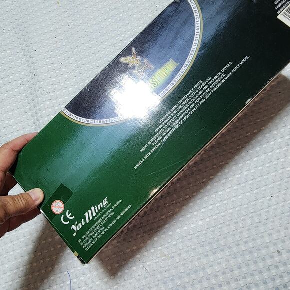 ROUGH TOUGH 1957 CHEVROLET NOMAD METAL CAR MODEL - Picture 10 of 10